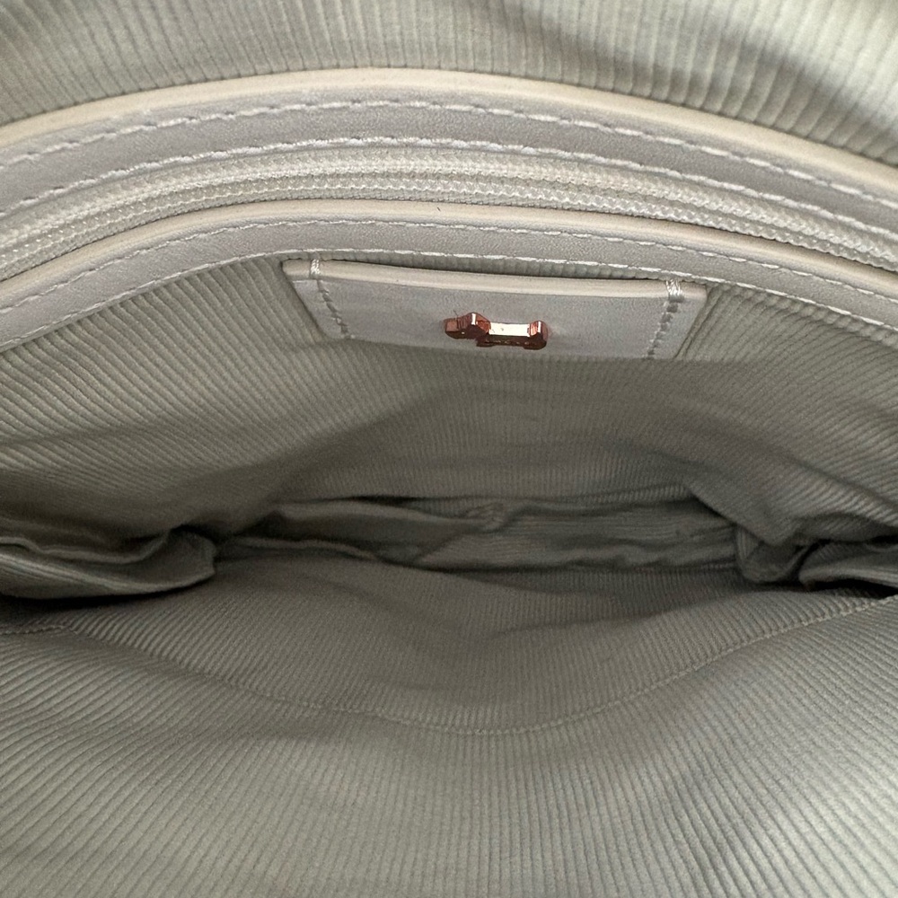 Radley London Leather Crossbody Purse White - Picture 5 of 7